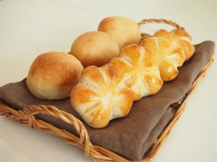 基本の丸ぱん・お花ぱん　☆